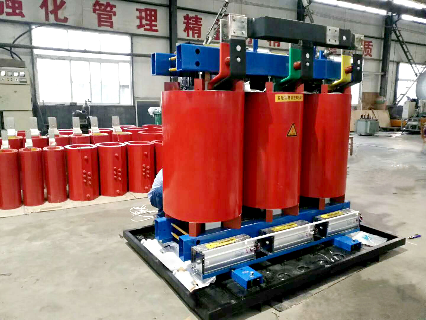 恩施SCB10干式变压器